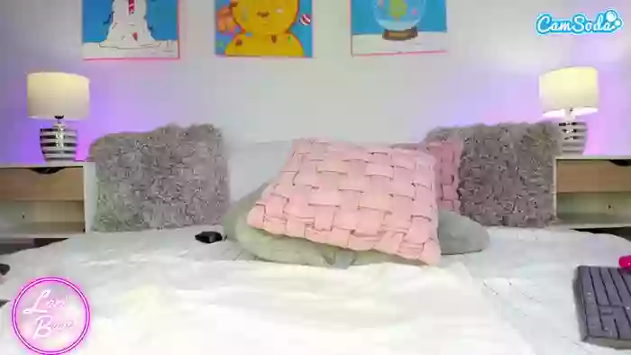 Download loribauer 43 Recordings From CamSoda Page 2 of 2