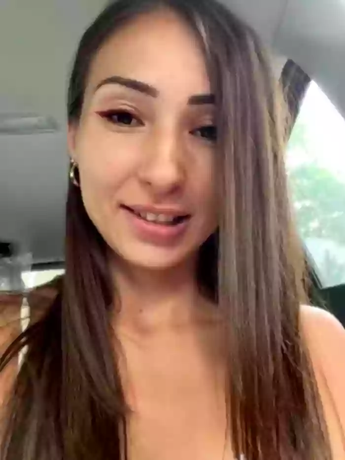 Stream YOUR-KARINA Stripchat Recordings - Total 34 Cam Shows