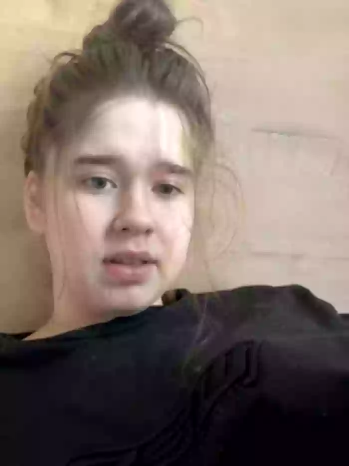 HornyGirlH Stripchat Cam Show on Aug, 26 2023, at 11:35:55 UTC